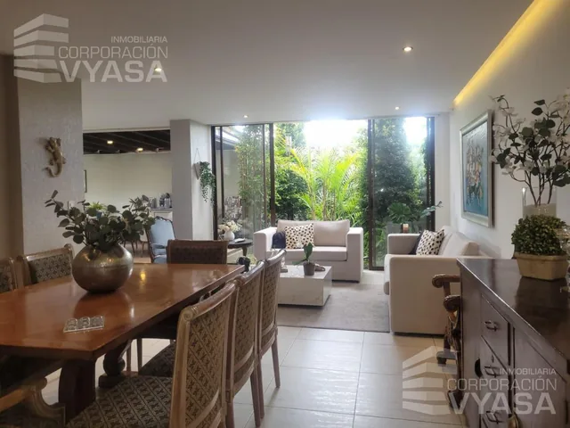 Puembo - Bonita Casa en Venta de 290 m² con 4 Dorm. — imagen 2