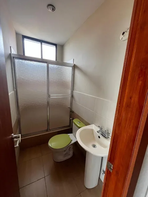 Departamento en Venta en La Urb Santa Cecilia - Ceibos, Guayas — imagen 5