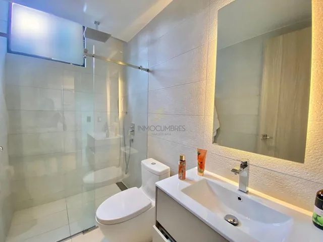 Departamento de Lujo de Venta en La Republica del Salvador por Estrenar — imagen 3
