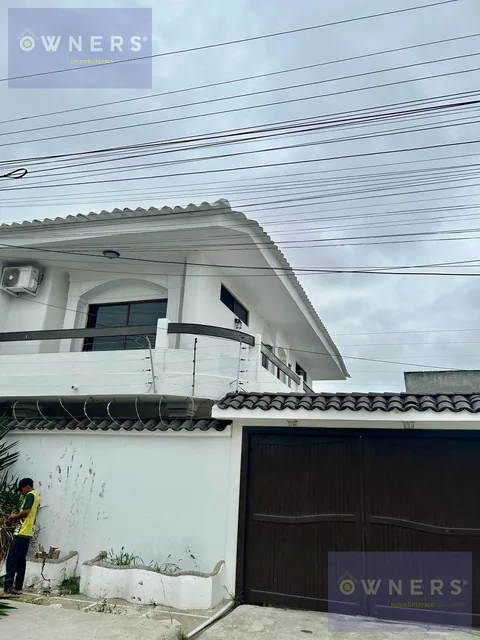 Venta Casa Rentera en Salinas Cerca del Colegio Rubira (Aa) — imagen 4