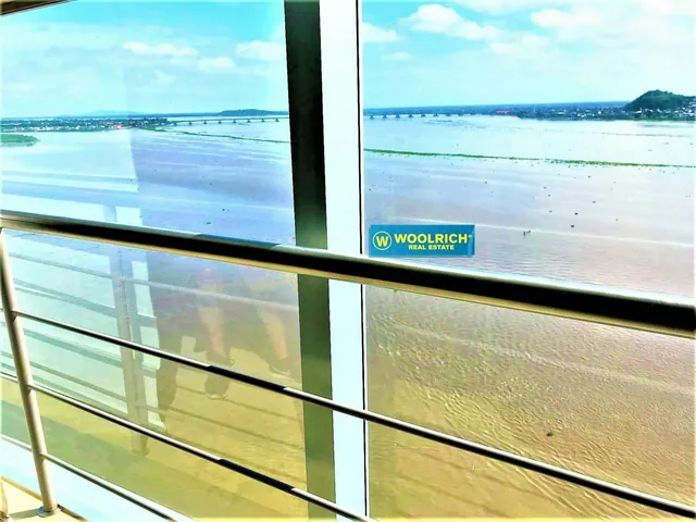 Riverfront, Vendo Penthouse Tipo Loft, Vista Al Rio, 1 Dorm, 2 Banos. Guayas — imagen 2