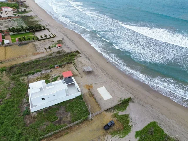 Terreno en Playa Azul, Jipijapa, Manabí — imagen 2
