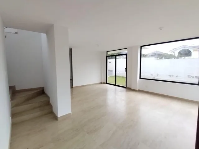 Sector La Armenia - Guangopolo. Casas en Venta a Estrenar, 145 m con Balcón — imagen 3