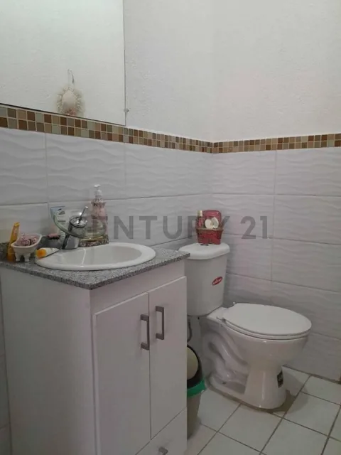 En Venta Departamento de 2 Dorm. Sector Real Audiencia — imagen 5