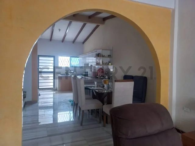 En Venta Departamento de 2 Dorm. Sector Real Audiencia — imagen 3