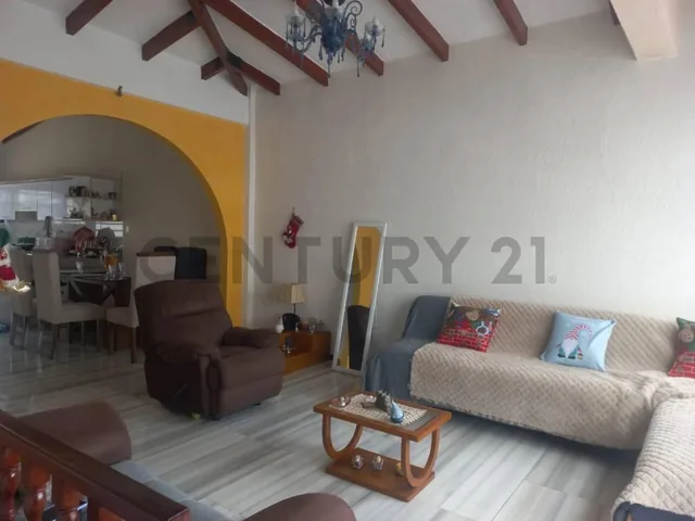 En Venta Departamento de 2 Dorm. Sector Real Audiencia — imagen 2