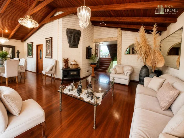 Venta Casa Amplia en Cumbayá - La Primavera — imagen 5