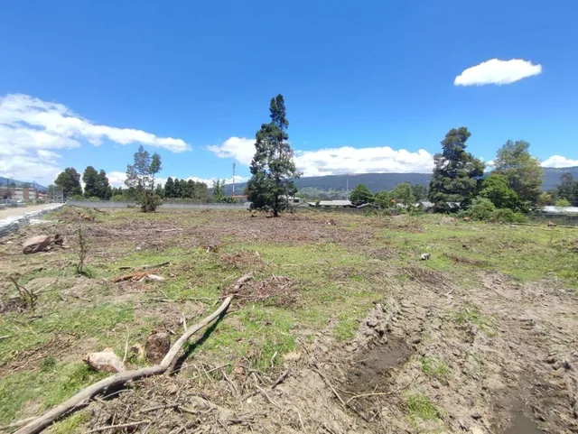 Vendo Amplio Terreno Independiente, Conocoto — imagen 2