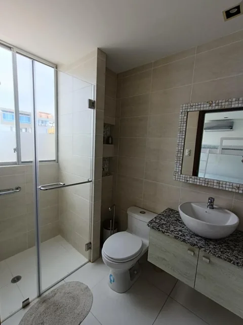 Vendo Departamento con Vista Al Mar en El Malecon de San Lorenzo, Salinas — imagen 2