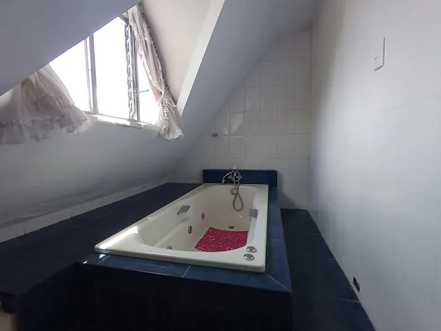 Casa con 200 m² Terreno, 4 Recámaras en Venta, La Armenia — imagen 4