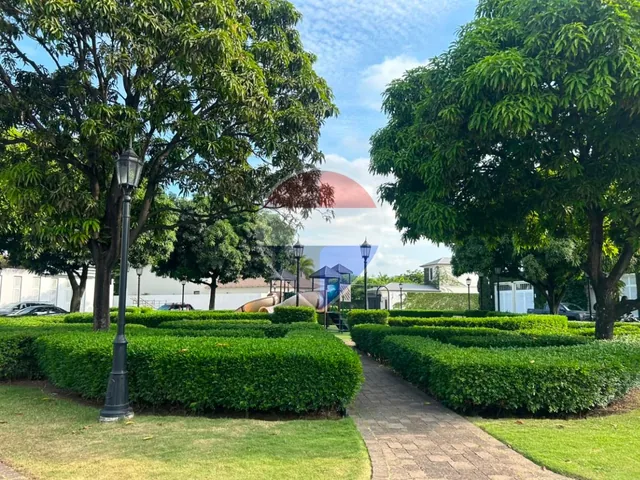 En Venta Terreno en Plaza Lagos - Samborondón Km5.5, Guayas — imagen 2