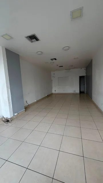 Local en Venta 76 m² - Sector Comercial, Alborada - Norte de Guayaquil, Guayas — imagen 4