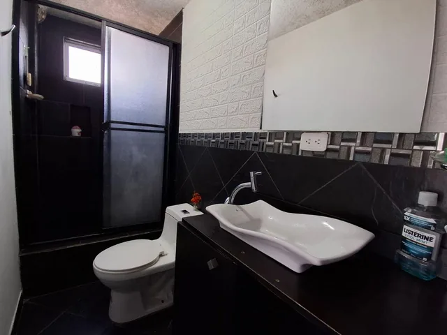 Venta Casa Rentera Sector Calderon — imagen 3