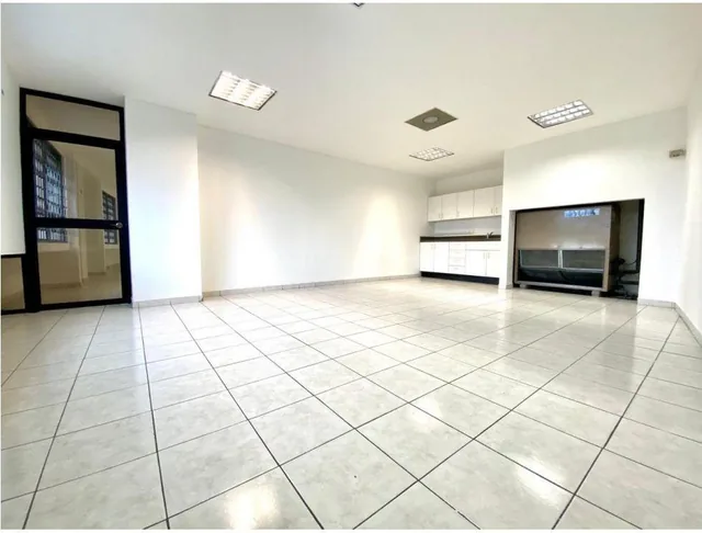 Venta - Alquiler Local con Oficinas y Bodega 1548 m² Av Francisco de Orellana, Guayas — imagen 5