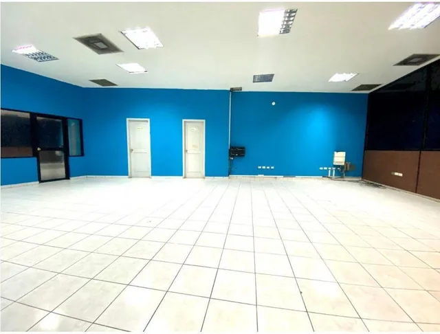 Venta - Alquiler Local con Oficinas y Bodega 1548 m² Av Francisco de Orellana, Guayas — imagen 4