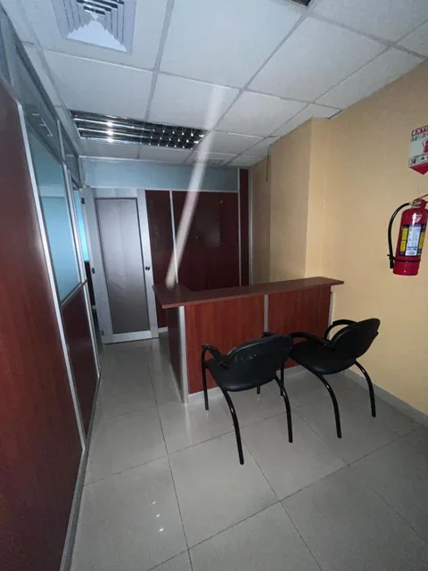 Oficina en Venta 75 m² - Amoblada - Parque Empresarial Colón - Guayaquil, Guayas — imagen 4