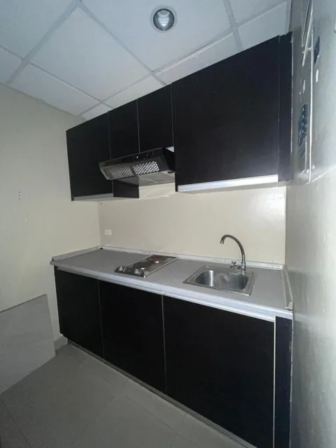 Oficina en Venta 75 m² - Amoblada - Parque Empresarial Colón - Guayaquil, Guayas — imagen 3
