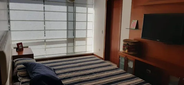 Arriendo o Vendo de Lujo Departamento Gonzalez Suarez 185 m² - 3 Dorm. — imagen 2