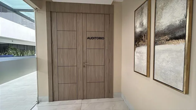 Venta Oficina 50 m² - Edif. Titanium - Av Febres Cordero - Ciudad Millenium, Guayas — imagen 2