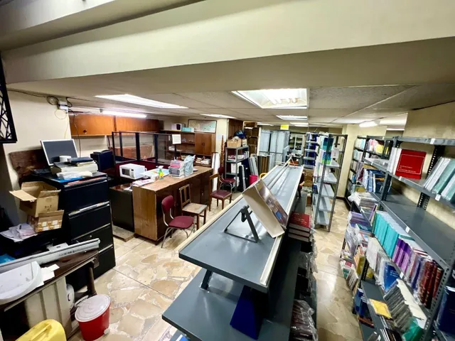 Local Comercial Dúplex en Venta | Av 6 de Diciembre | 204,88 m² — imagen 4