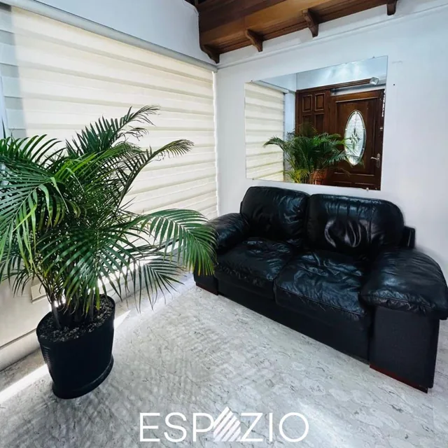 Casa Comercial en Venta Sector Quito Tenis — imagen 2