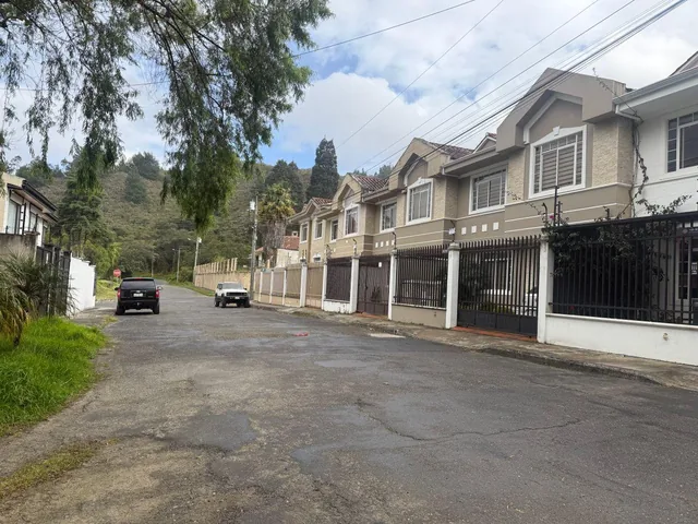 Terreno en Venta Loja Urbanización Rodríguez Witt — imagen 4