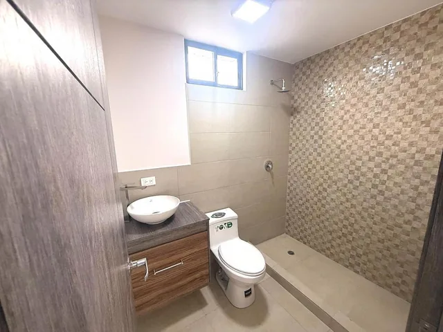Casa en El Recreo — imagen 3