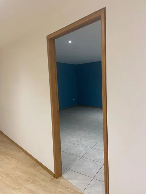 Vendo Arriendo Excelente Oficina Bien Ubicada - Sector Cumbaya — imagen 4