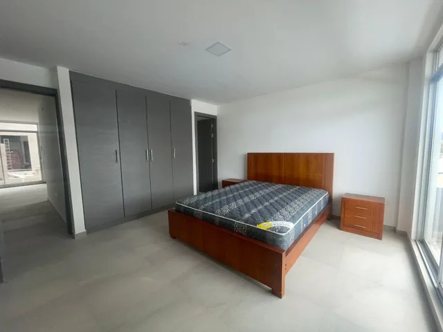 Departamento Moderno en La Av Ilalo — imagen 5