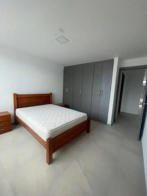 Departamento Moderno en La Av Ilalo — imagen 2