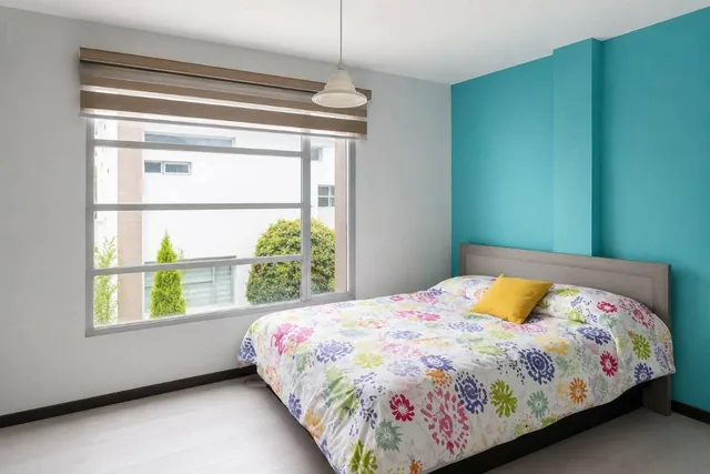 Casa en Venta de 3 Pisos, 4 Dorm. | Conjunto Privado – Tumbaco — imagen 4