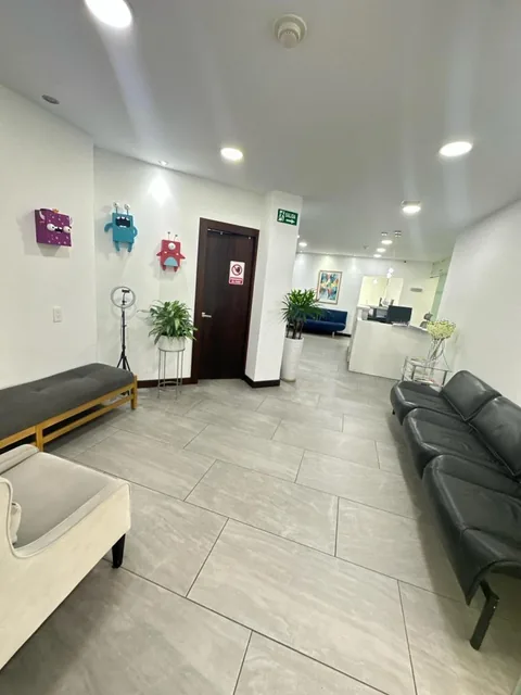 Oficina - Cumbayá — imagen 4