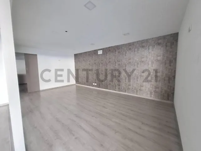 Se Vende Propiedad Comercial en La Coruña — imagen 3