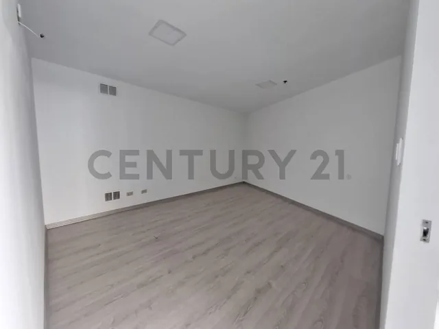 Se Vende Propiedad Comercial en La Coruña — imagen 2