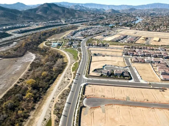 Terreno en Venta 59.300 m² - Uso Comercial/residencial - Av Miguel Yunez, Vía a Samborondón Km 13.5, Guayas — imagen 2