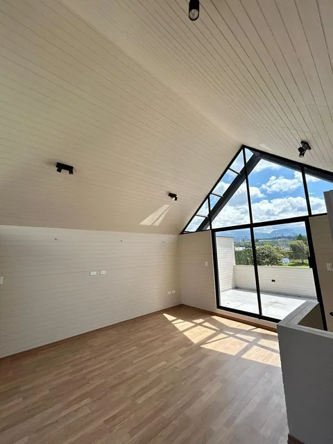 Casa por Estrenar Conjunto Altos del Prado - Tumbaco — imagen 2