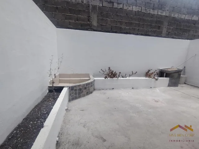 Venta Casa 3 Dorm. con Estudio - Mirasierra - Los Chillos — imagen 2