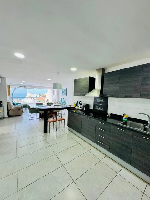 En Venta Departamento de 3 Habitaciones con Vista Al Mar en Urbanización Exclusiva de Manta, Manabí — imagen 5