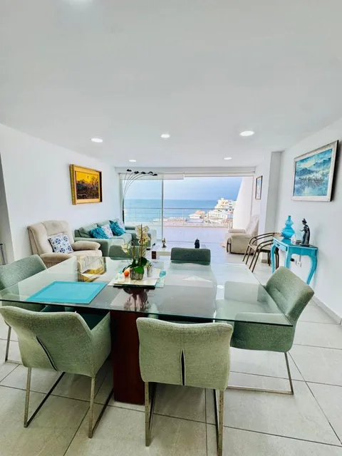 En Venta Departamento de 3 Habitaciones con Vista Al Mar en Urbanización Exclusiva de Manta, Manabí — imagen 3