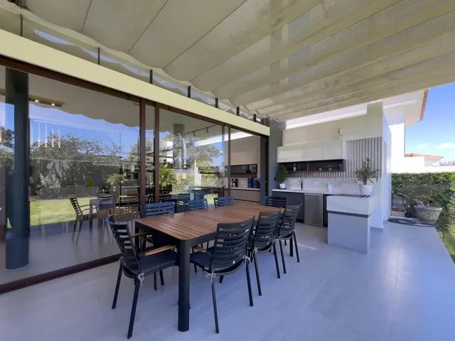 Casa en Venta Moderna con Amplia Área Verde Conjunto Privado en Puembo — imagen 2