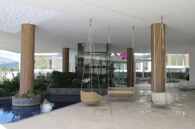 Rento o Vendo Departamento Moderno en Yoo Cumbayà — imagen 3