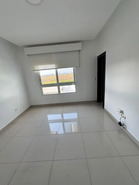 Casa de 454 m² con 4 Dorm. Gimnasio Sauna Piscina, Guayas — imagen 5