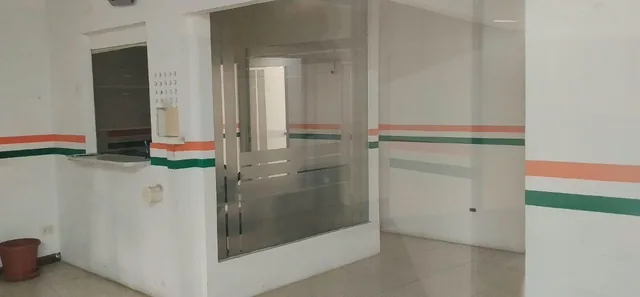 Clemente Ponce, Vendo Local Comercial, 157 m², 6 Ambientes, Bodega, Parqueadero, 197 m² Total — imagen 5