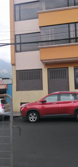 Clemente Ponce, Vendo Local Comercial, 157 m², 6 Ambientes, Bodega, Parqueadero, 197 m² Total — imagen 2