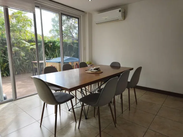 Casa de Venta en La Urb. Villas del Bosque, 3 Dorm., Vía a La Costa. Guayas — imagen 5