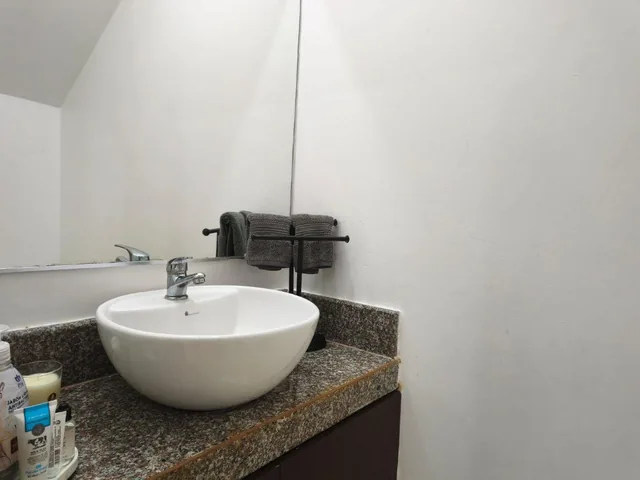 Casa de Venta en La Urb. Villas del Bosque, 3 Dorm., Vía a La Costa. Guayas — imagen 2