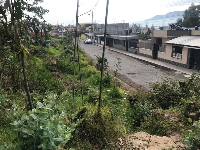 De Oportunidad! Terreno de 2862 m² en Venta en Conocoto, Ideal Para Proyecto Vip — imagen 5