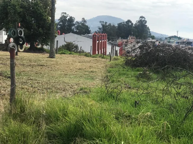 De Oportunidad! Terreno de 2862 m² en Venta en Conocoto, Ideal Para Proyecto Vip — imagen 3