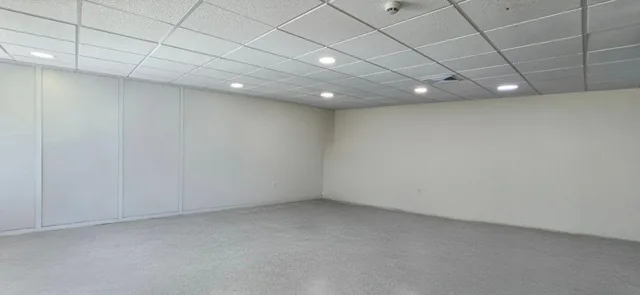 Vendo Oficina Premium Corporativa 116 m² Sky Building + 20 m² Terraza + 2 Parqueos Sector Aeropuerto, Guayas — imagen 2