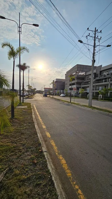 Local Comercial en Venta C. C. Viscaya II, Nuevo Samborondón, Guayas — imagen 2